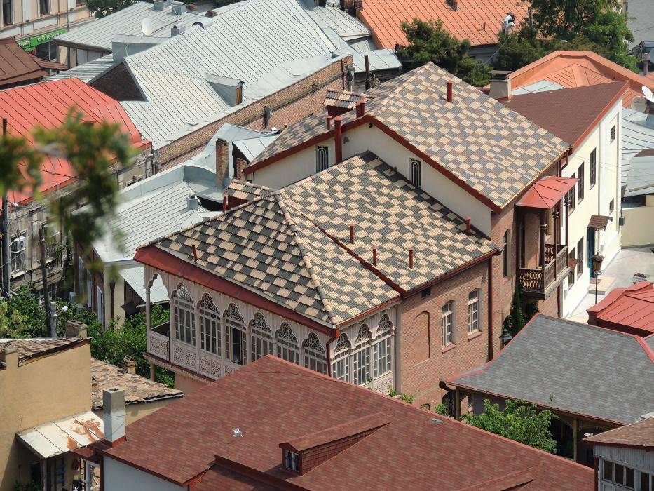 Reiseziel Georgien - Bürgerhaus in Tiflis - copyright Dr. Manfred Hoch