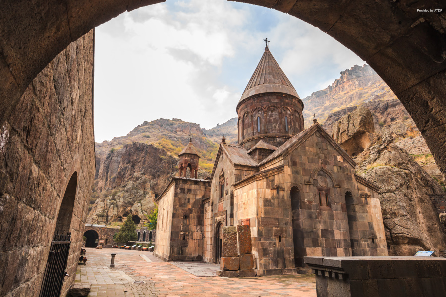 Reiseziel Armenien - Kloster Geghard - Dieses Bild wurde zur Verfügung gestellt von der ATDF (Armenian Tourism Development Foundation)